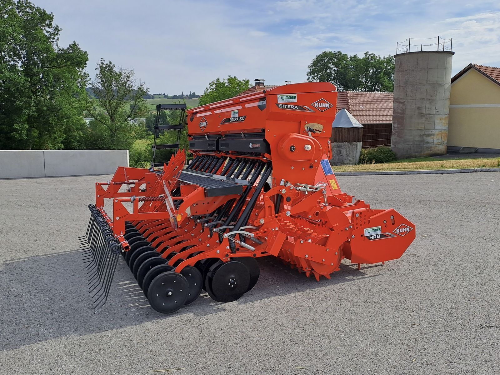 E-FARM: Kuhn Sitera 330-24 - Диско-высевная комбинация - id 5TTSLLE - 35 200 € - Год выпуска: 2024 - Австрия