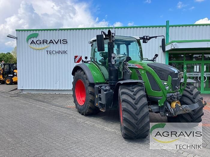 Fendt 724 Vario Tractor €127,000