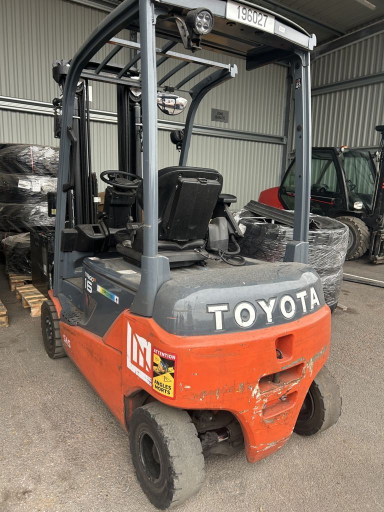 TOYOTA 8fbm16t chariot élevateur electrique Carretilla elevadora 19.500 €