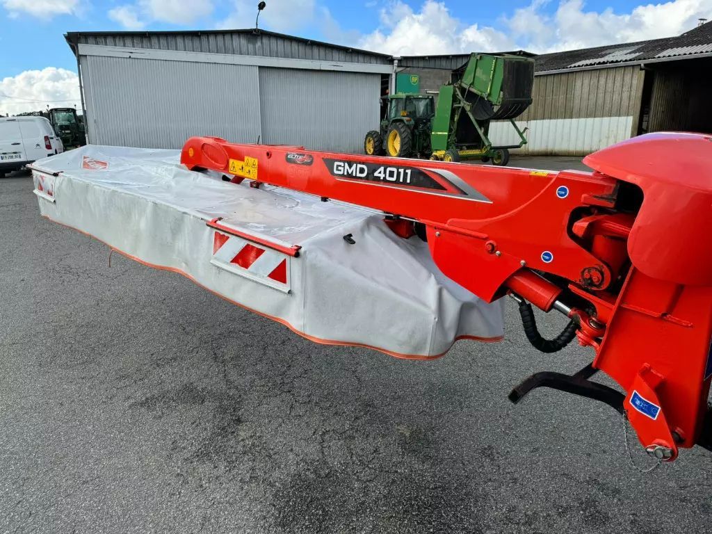 E-FARM: Kuhn GMD 4011 FF - Sekačka - id WVZRGPN - 9 200 € - Rok výroby: 2020 - Francie