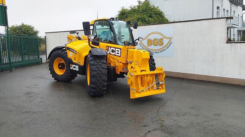JCB 560-80 AGRI Xtra Ładowacz teleskopowy 99 000 €