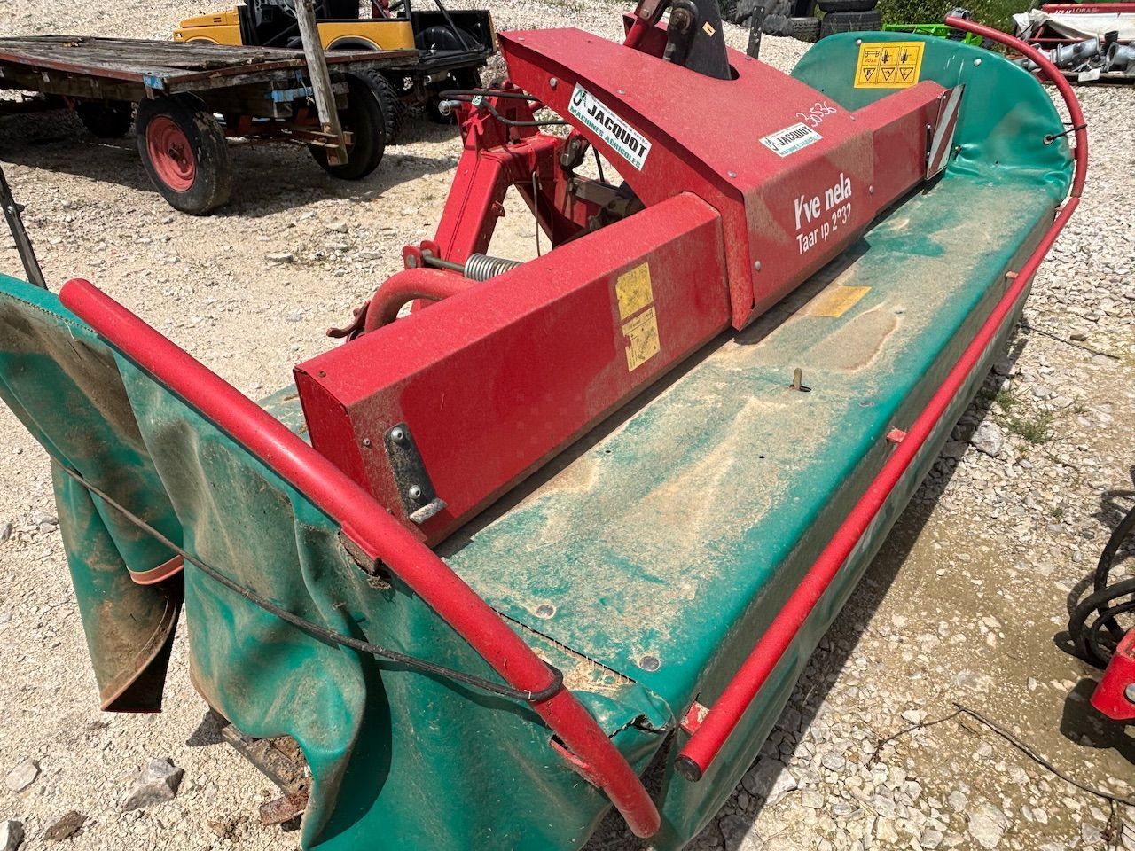 E-FARM: Kverneland 2832 f - Mähwerk - id 6VI5NUH - 7.600 € - Baujahr: 2014 - Frankreich