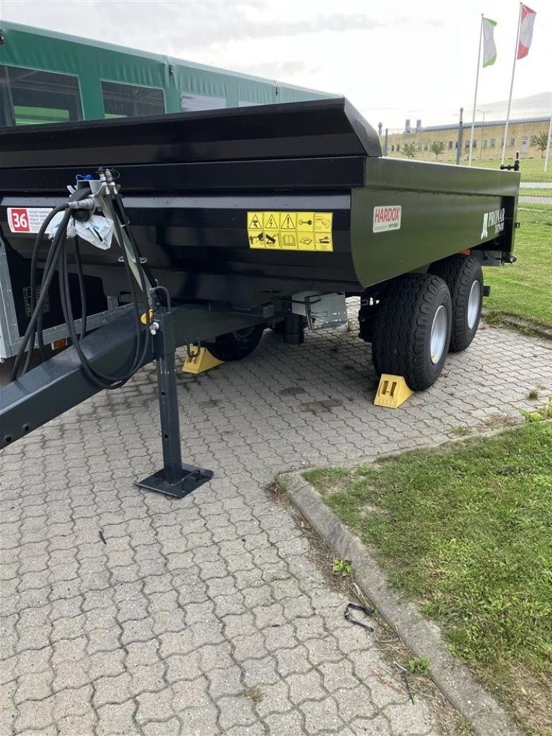 Pronar t-679/4 Pótkocsi billencs 15 831 EUR