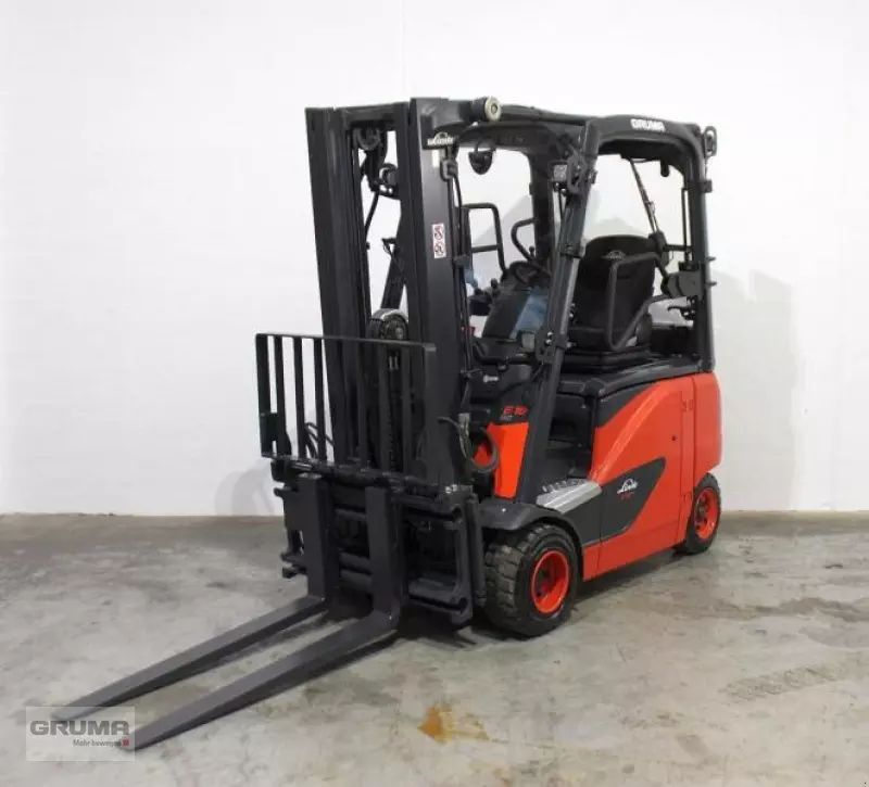 E-FARM: Linde e 18 ph evo 386-02 - Targonca - id UMCZGNG - 29 500 EUR - Gyártási év: 2020 - Üzemóra (motor): 2013,Németország