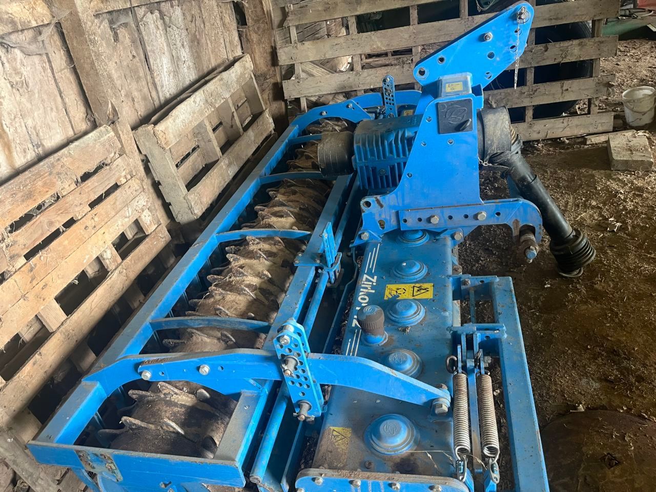 Lemken Zirkon 12/300 Herse rotative 11 500 €