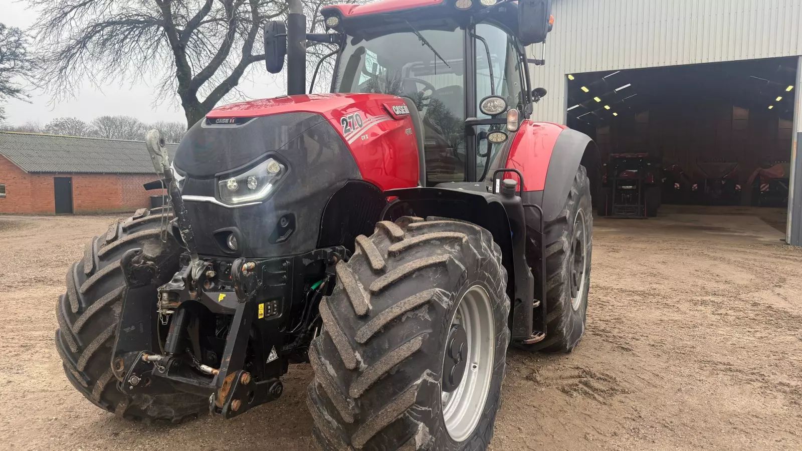 Case IH Optum 270 CVX Traktor 82.358 €