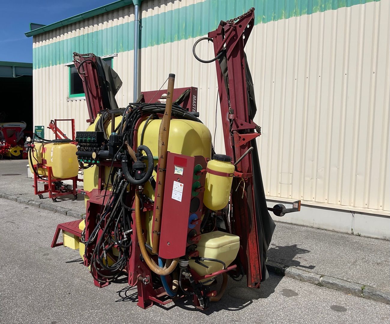 E-FARM: Hardi Master - Pulverizador - id DME97HD - 11.062 € - Año: 2003 - Horas: 1,Austria