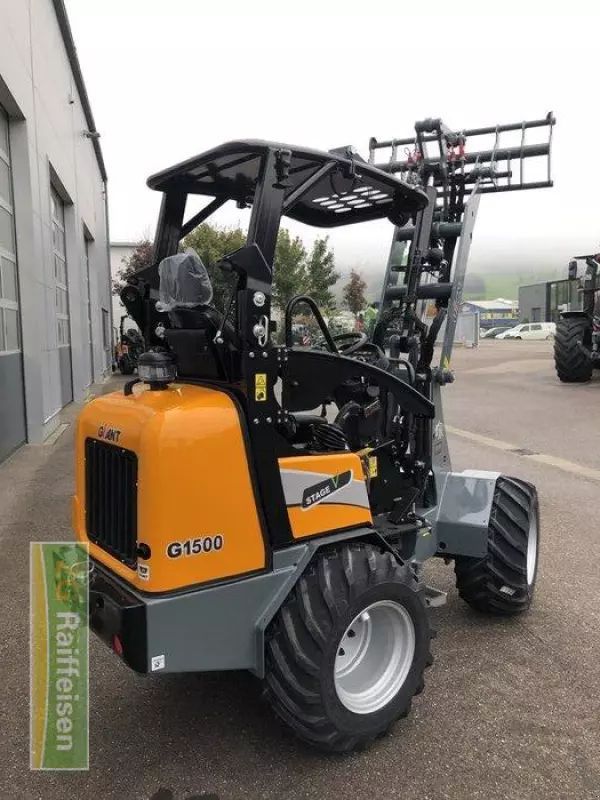 Giant G1500 Ładowarka kołowa