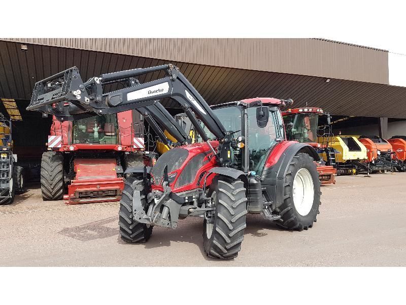 E-FARM: Valtra N134 - Traktor - id MMDL2VV - 72.000 € - Baujahr: 2020 - Abgelesene Motorstunden: 2.557,Motorleistung (PS): 135,Frankreich