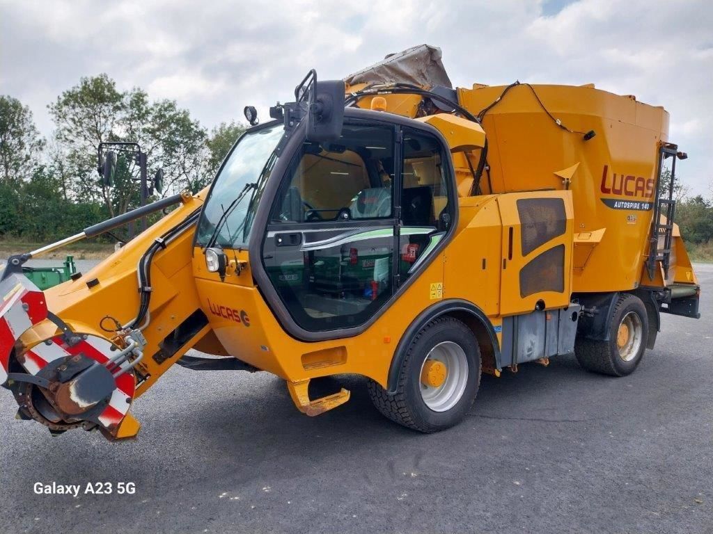 E-FARM: Lucas autospire 140 - Кормосмеситель - id S7HUMAW - 98 000 € - Год выпуска: 2020 - Франция