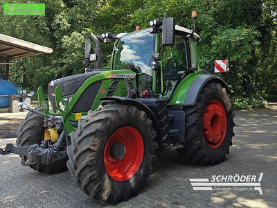 E-FARM: Fendt 516 Vario Profi - Tractor - id EYIXMPE - €120,000 - Year of construction: 2018 - Engine hours: 4,350,Engine power (HP): 163,Germany