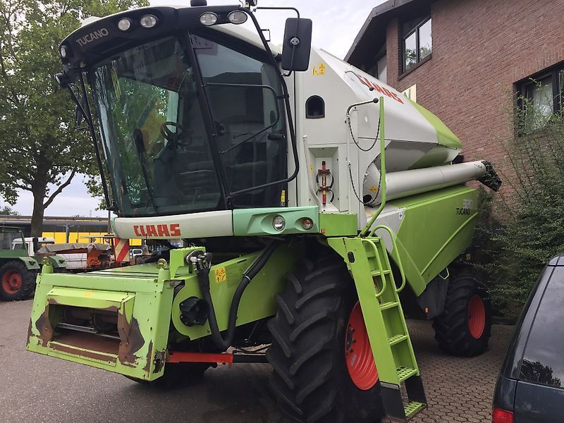 E-FARM: Claas Tucano 320 - Moissoneuse-batteuse - id NRFSSSI - Allemagne
