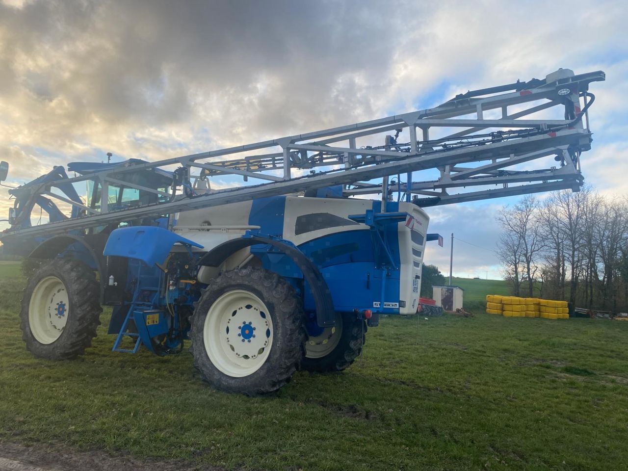Matrot zenon 4300 Opryskiwacz 42 000 €
