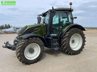 E-FARM: Valtra N135 Direct - Tractor - id ECU3DLW - €92,500 - Year of construction: 2022 - Engine hours: 600,Engine power (HP): 144,Spain