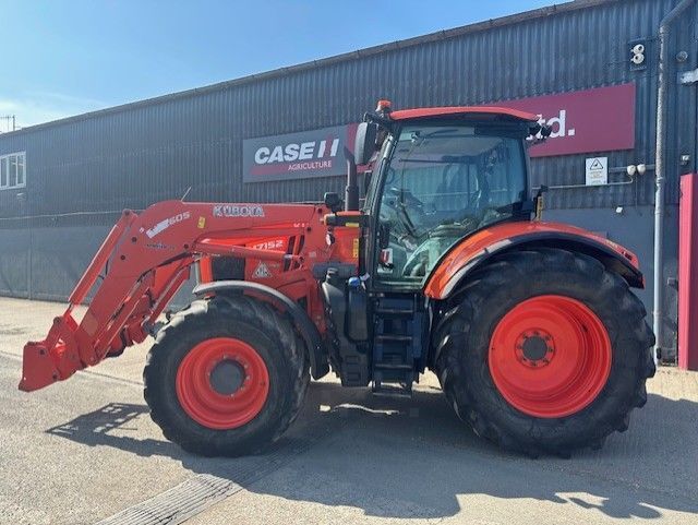 E-FARM: Kubota M7152 - Tractor - id EC9VUID - 66.890 € - Año: 2019 - Horas: 3037,Potencia del motor: 152,Reino Unido