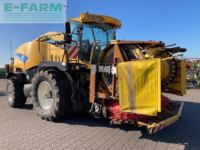 New Holland FR 9060 Self propelled forage harvester €58,500