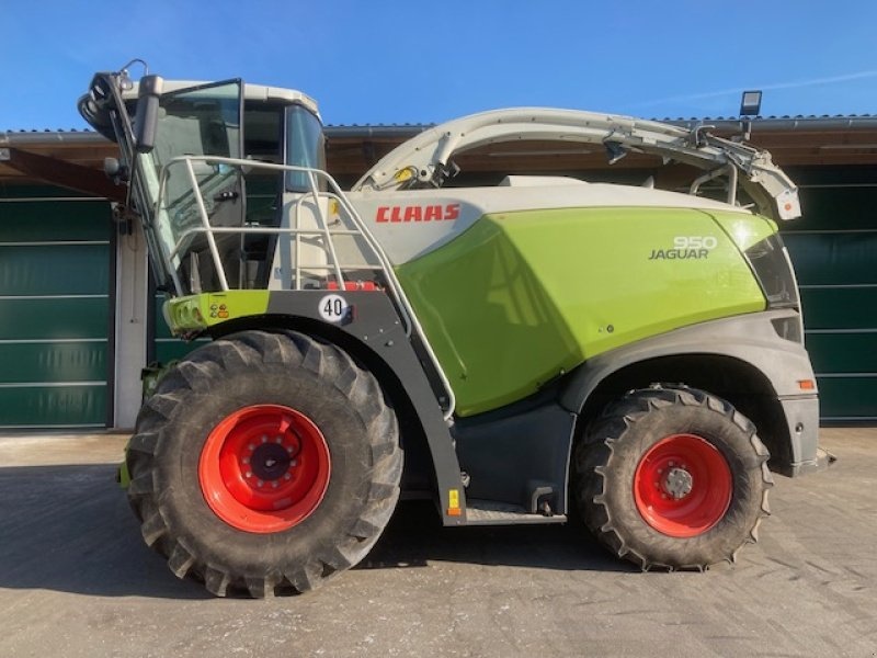 Claas Jaguar 950 harvester €250,000