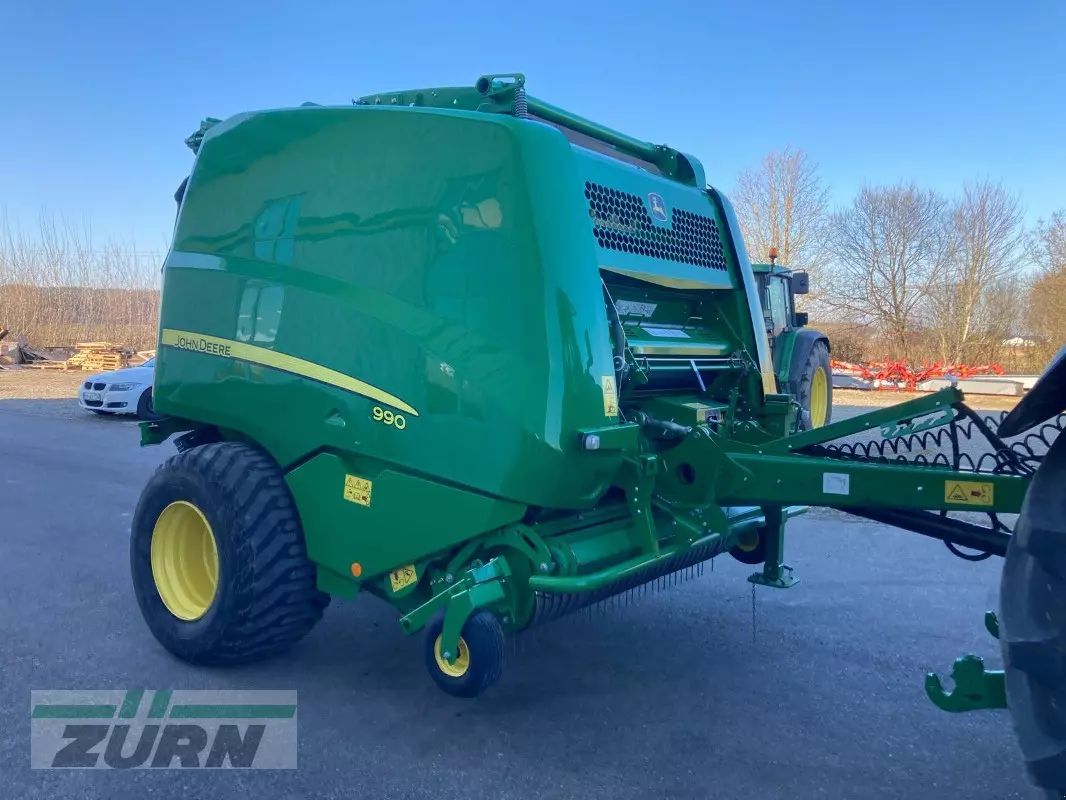 John Deere 990 Baler €25,000