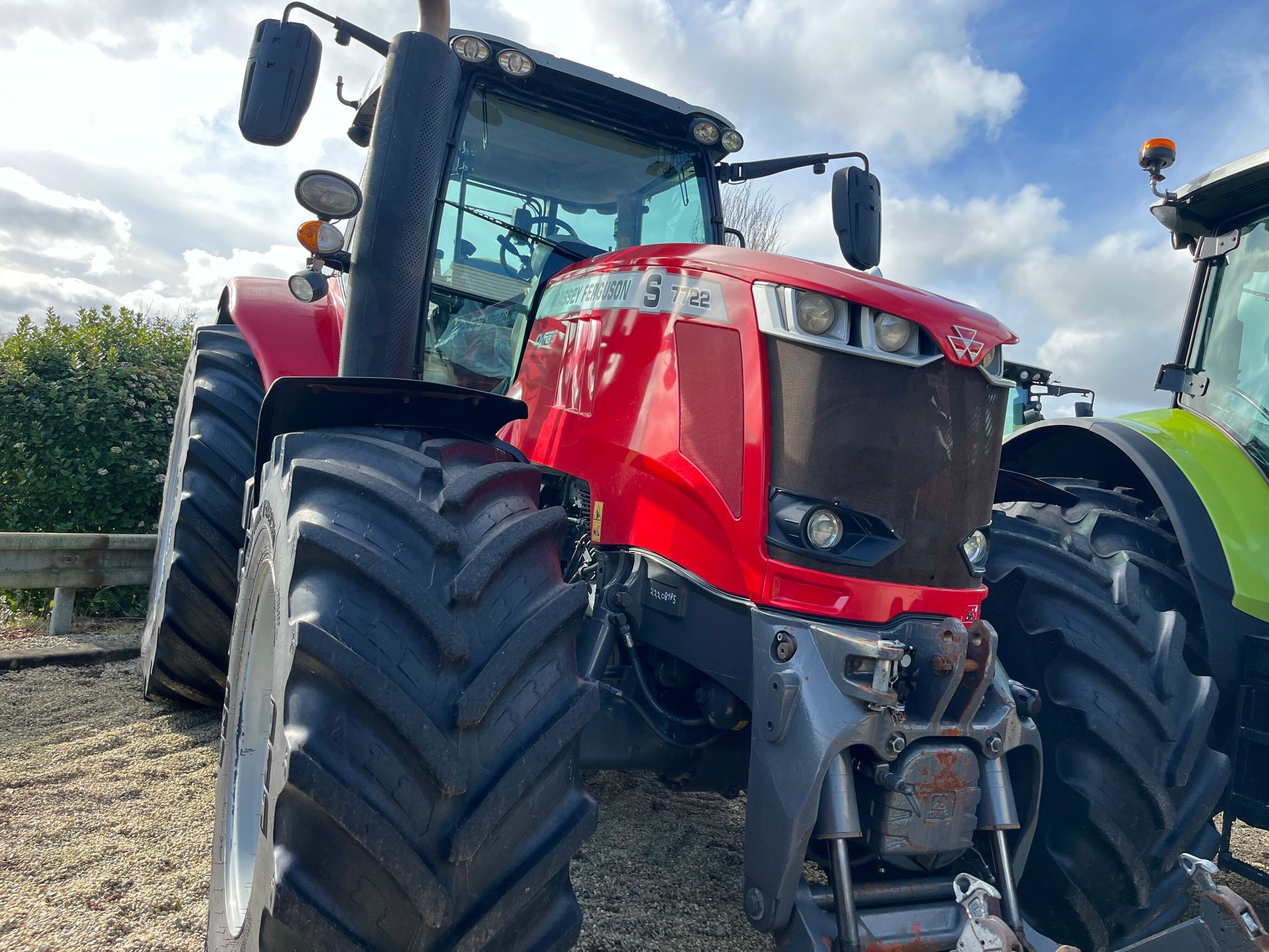 Massey Ferguson 7722 S Traktor 68 500 €