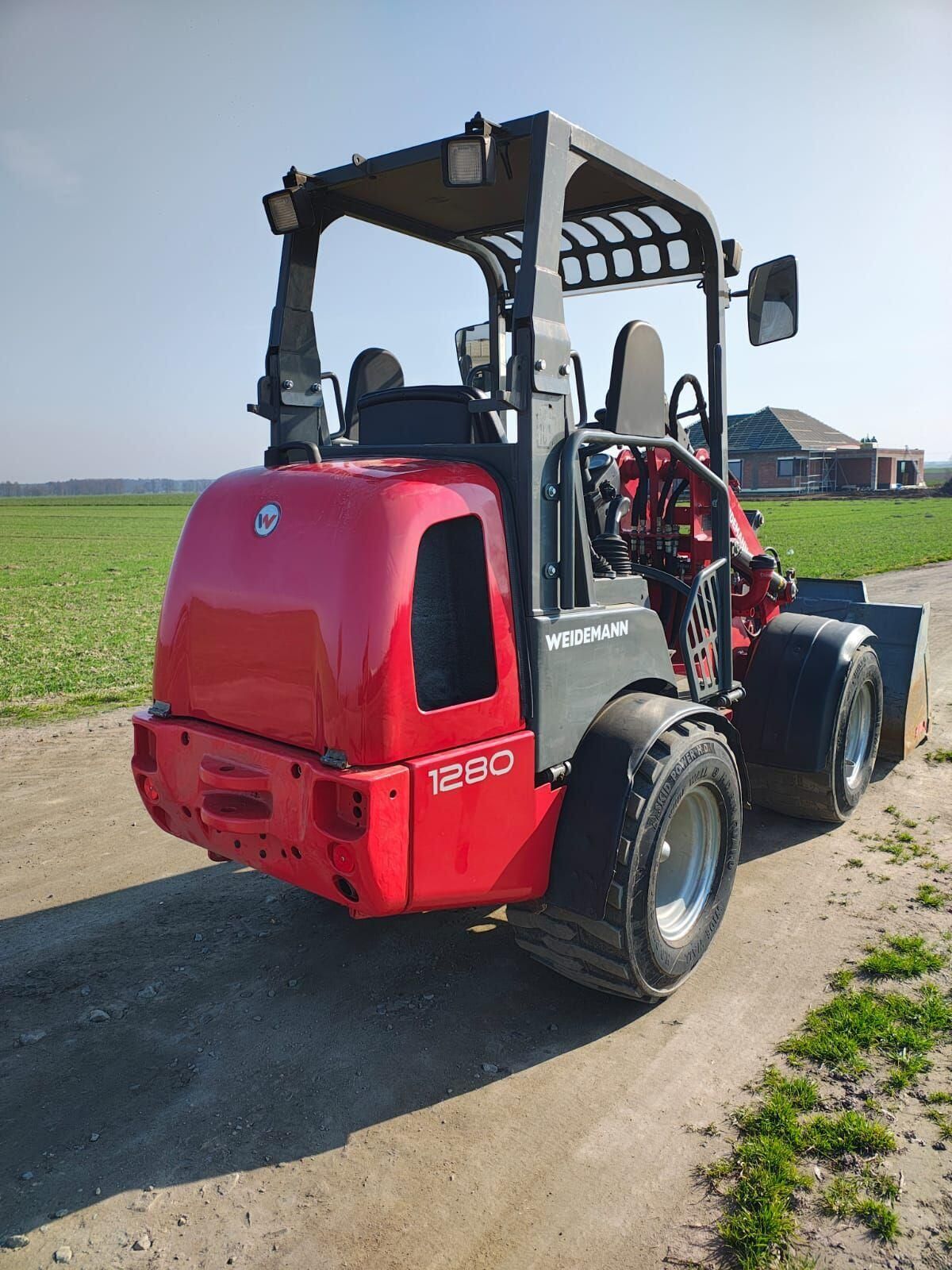 Weidemann Ładowarka kołowa 28 000 €