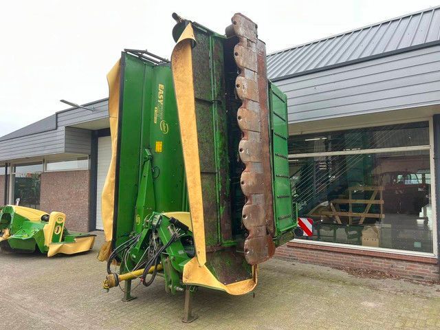 E-FARM: Krone easy cut b 1000cv collect + easy cut f 320 cv - Segadora - id MMLWF81 - 47.500 € - Año: 2018 - Países Bajos
