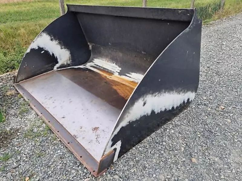 E-FARM: Bobcat 3500 litres - Attachment - id M8ZXIRJ - €2,000 - France