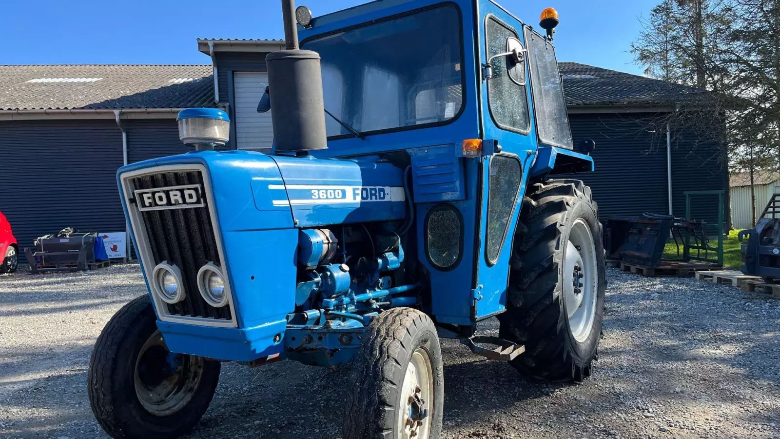 Ford 3600 Tractor