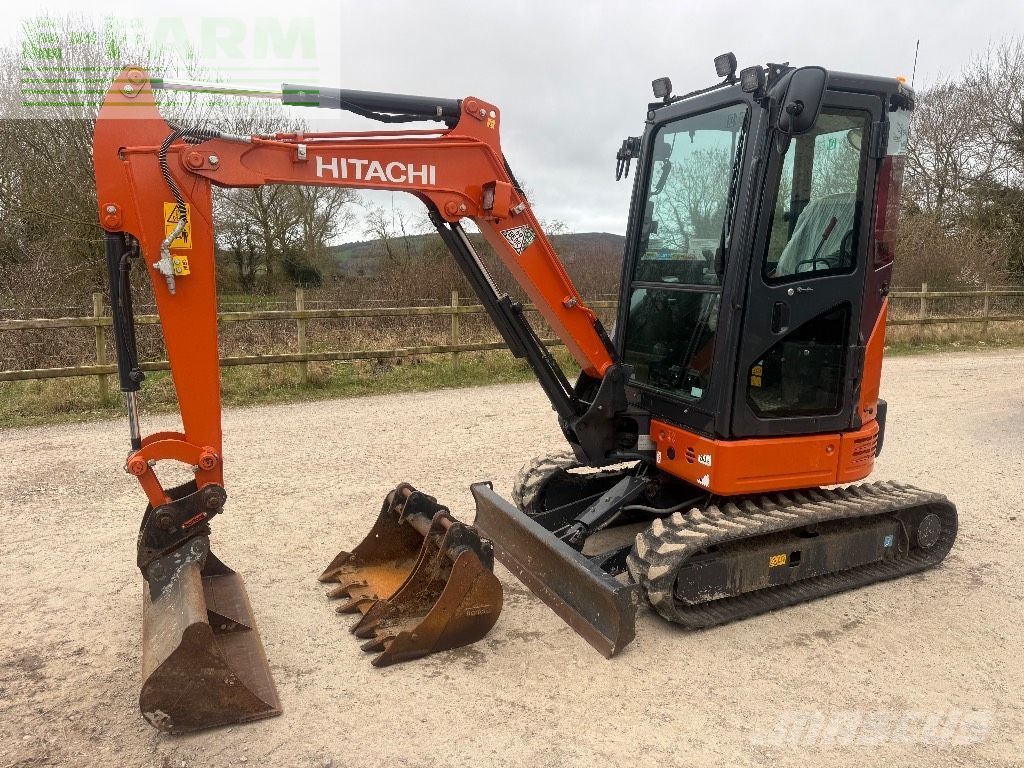 Hitachi zx 26 u-6 Mini excavadora