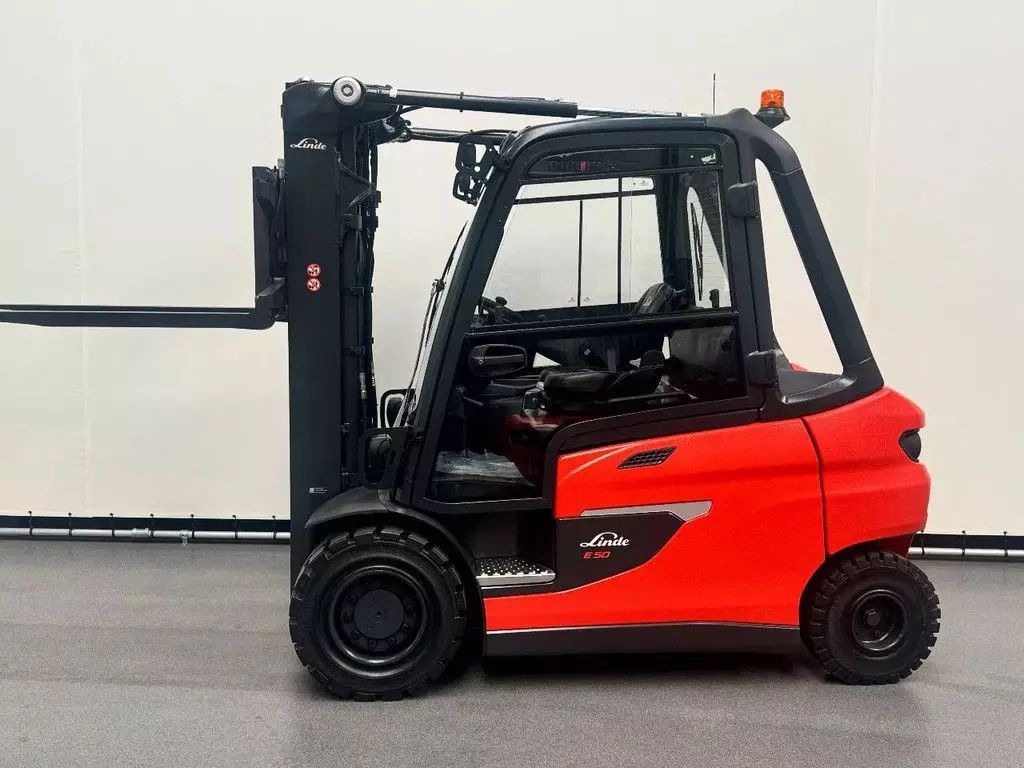 Linde E50/600HL Вилочный погрузчик