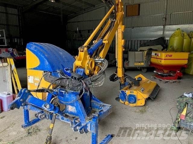 E-FARM: Bomford turner hawk 6.5p - Hydrauliczne nożyce do żywopłotu - id S21TEHZ - 23 493 € - Rok produkcji: 2021 - Motogodziny: 1 500,Zjednoczone Królestwo