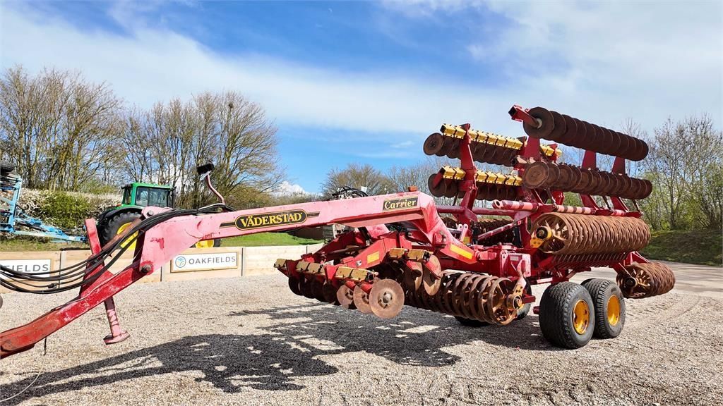 VÄDERSTAD Carrier 820 Prések és hengerek 11 270 EUR
