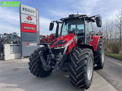 E-FARM: Massey Ferguson 5S.145 Exclusive - Tractor - id CME4MTS - €115,700 - Year of construction: 2023 - Engine hours: 5,Engine power (HP): 145,Austria