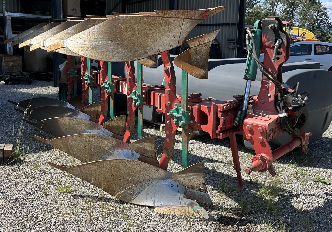 E-FARM: Kverneland ls 95 - Arado - id GBHLCZN - 12.900 € - Año: 2012 - Francia