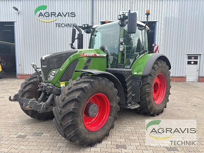 E-FARM: Fendt 724 Vario Profi+ - Tractor - id AQYLAWI - €197,900 - Year of construction: 2023 - Engine hours: 1,119,Engine power (HP): 237,Germany