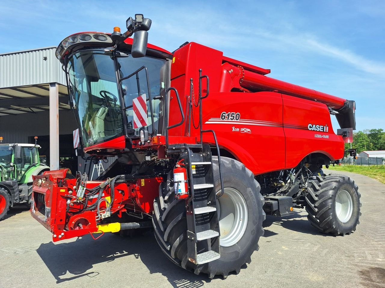 Case IH Axial-Flow 6150 Combine harvester €240,000