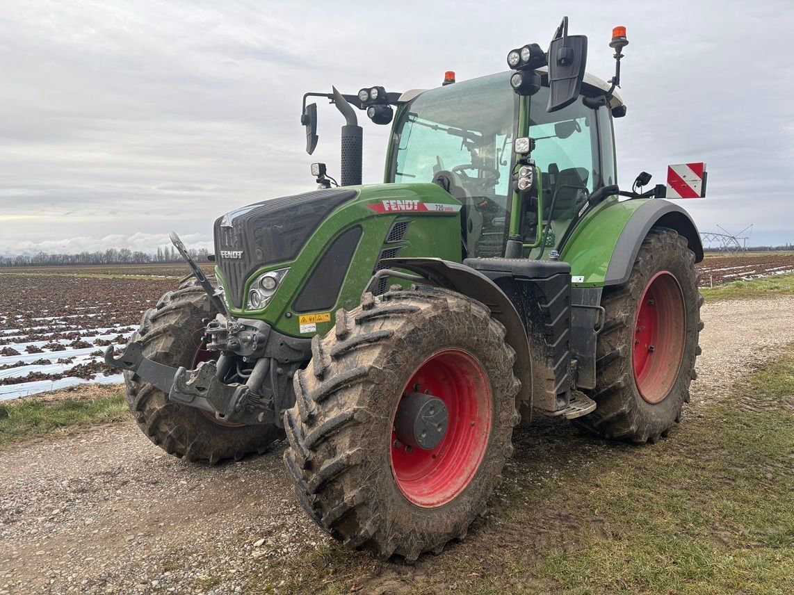 Fendt 720 Vario Profi Plus Traktor 142.000 €