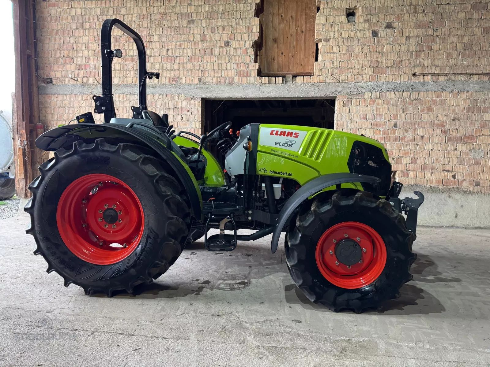 E-FARM: Claas Elios 210 - Tractor - id DZJFZXA - €33,990 - Year of construction: 2021 - Engine hours: 140,Engine power (HP): 75,Germany