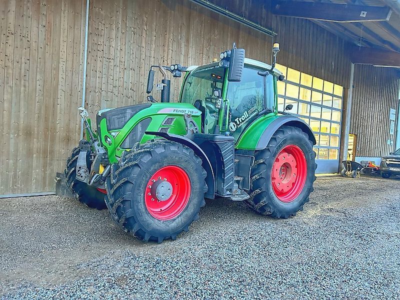 Fendt 718 Vario Трактор 78 000 €