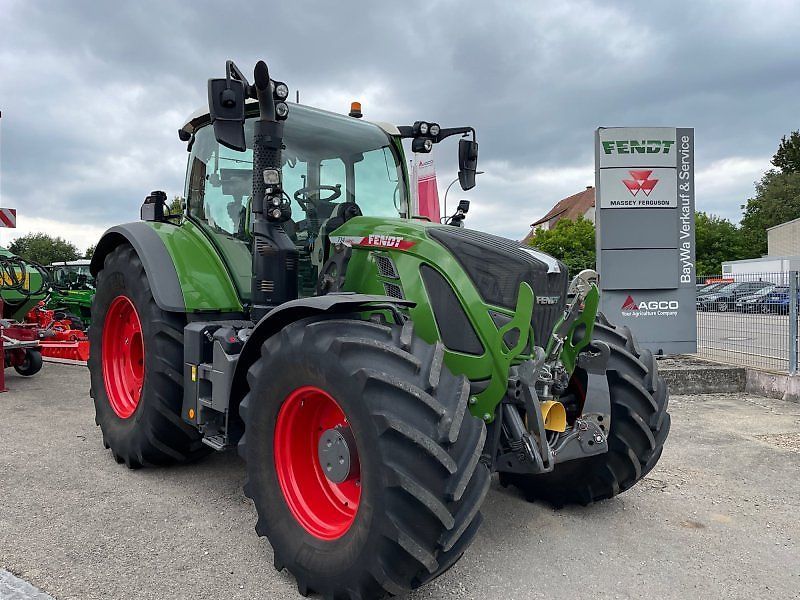Fendt 724 Vario Power Plus Tractor €175,000