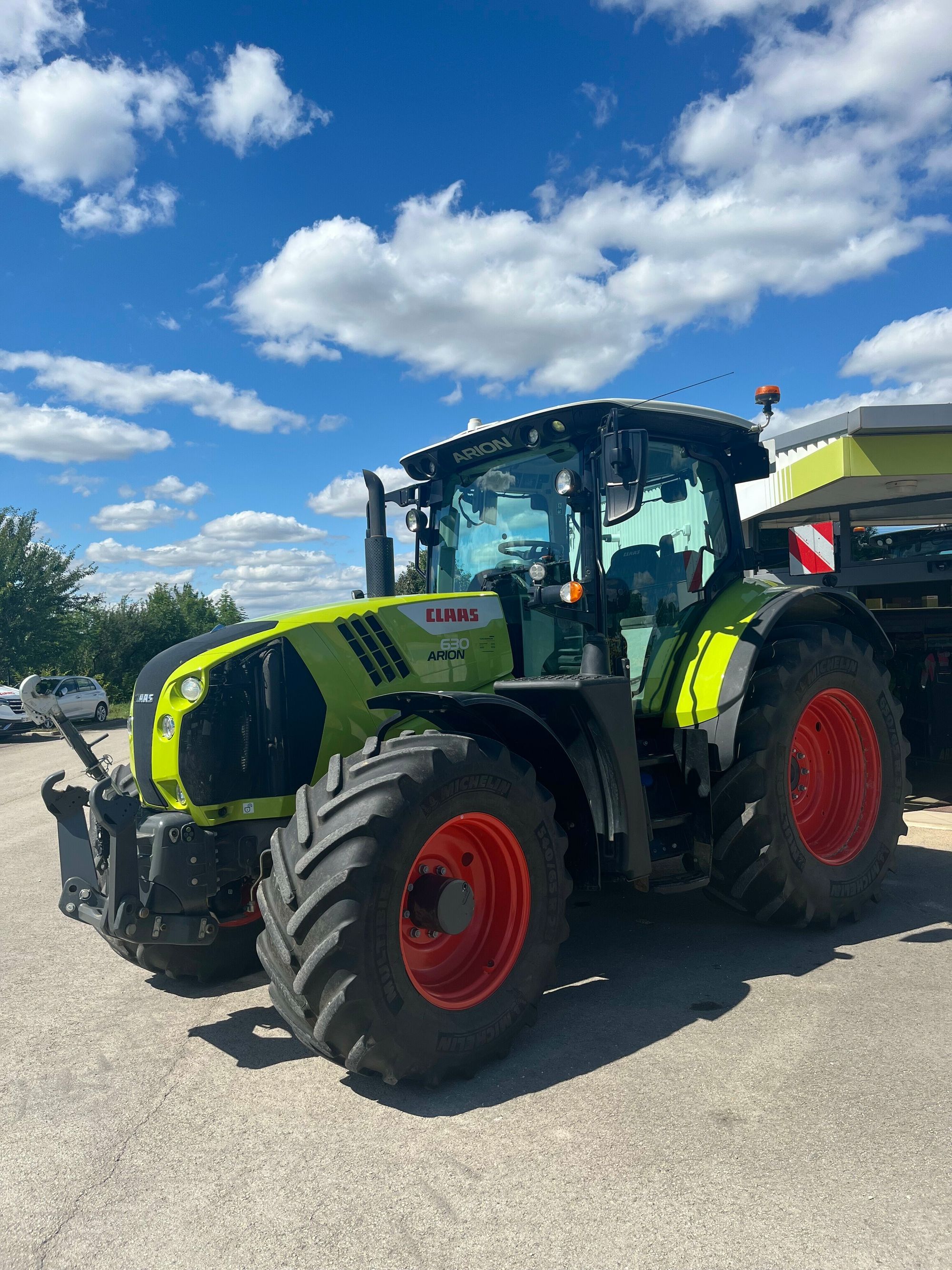 E-FARM: Claas Arion 630 - Tractor - id D2ADBDB - €96,500 - Year of construction: 2021 - Engine hours: 1,550
