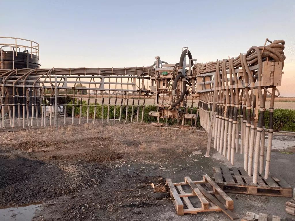 E-FARM: Samson rampe pendillards - Équipement pour lisier autre - id CHCCNPU - 21 000 € - Année: 2009 - France
