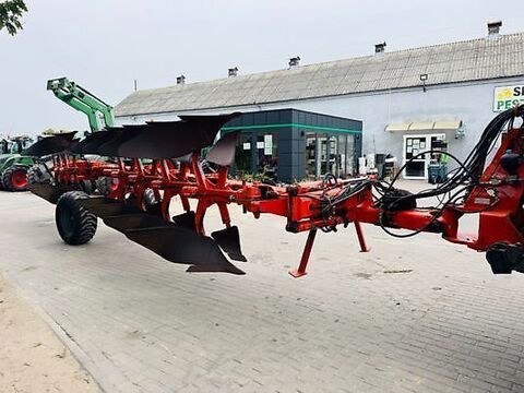 Kuhn vari menager Charrue 9 379 €