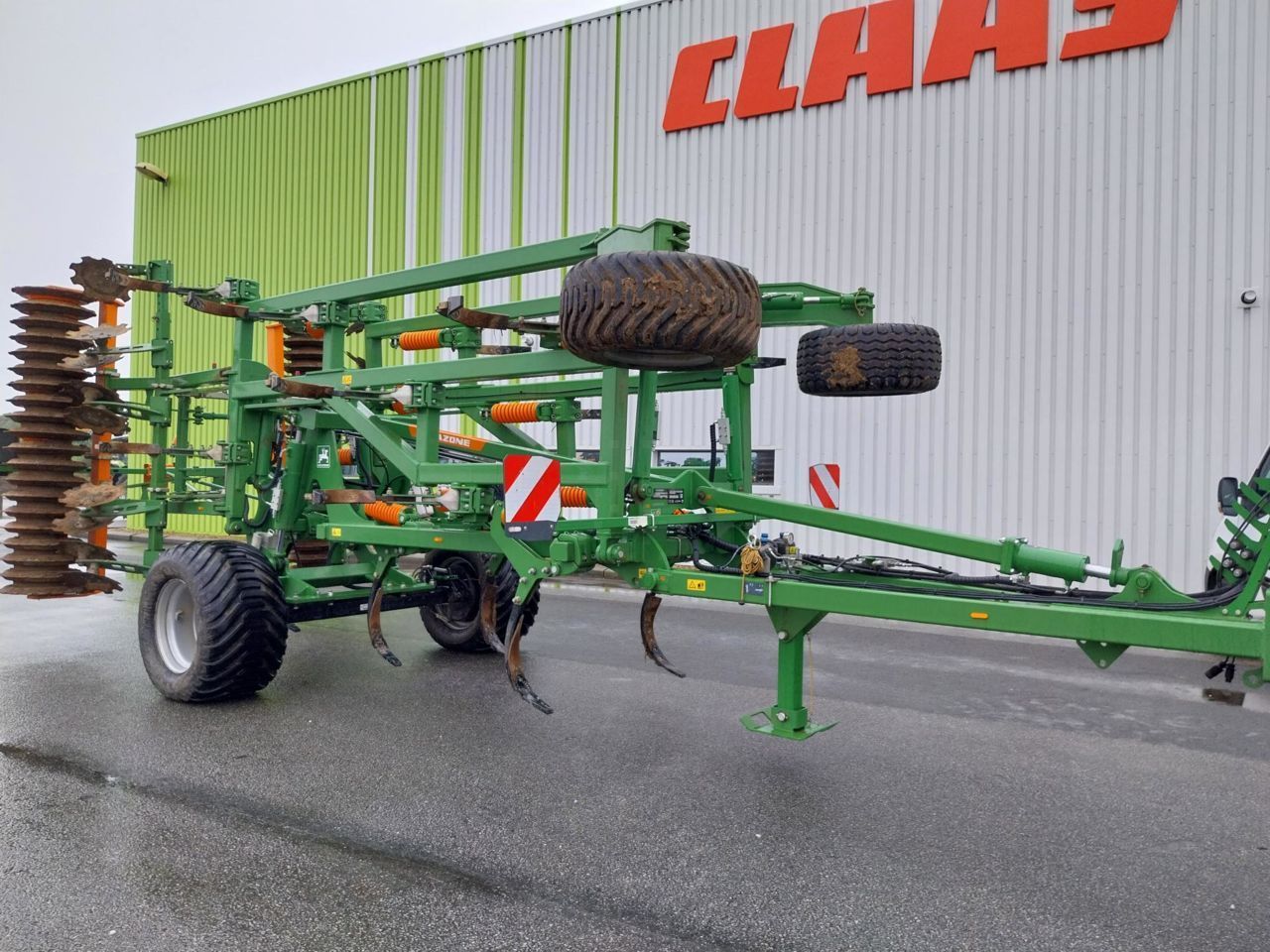E-FARM: Amazone cenius 5003-2tx - Cultivateur - id VIIIZJ1 - 59 000 € - Année: 2023 - France