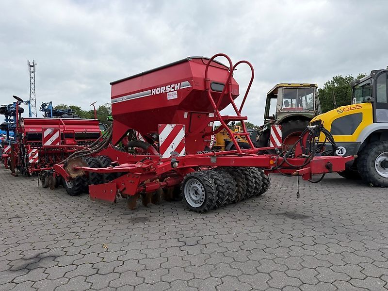 HORSCH Pronto 3 DC Siewnik rzędowy/agregat uprawowo-siewny 23 990 €