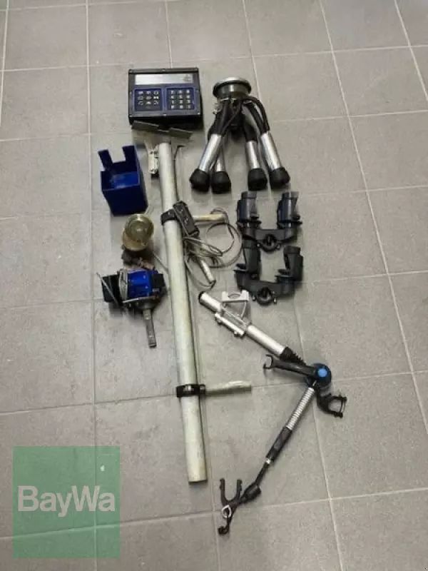 E-FARM: DeLaval mpc duavac - Melkeinrichtung - id Q5AGWLV - 5.200 € - Baujahr: 1997 - Deutschland