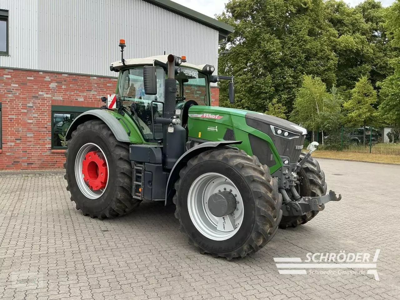 E-FARM: Fendt 942 Vario ProfiPlus - Traktor - id PJGVBDU - 194 885 € - Rok produkcji: 2020 - Motogodziny: 4520,Moc silnika: 415,Niemcy