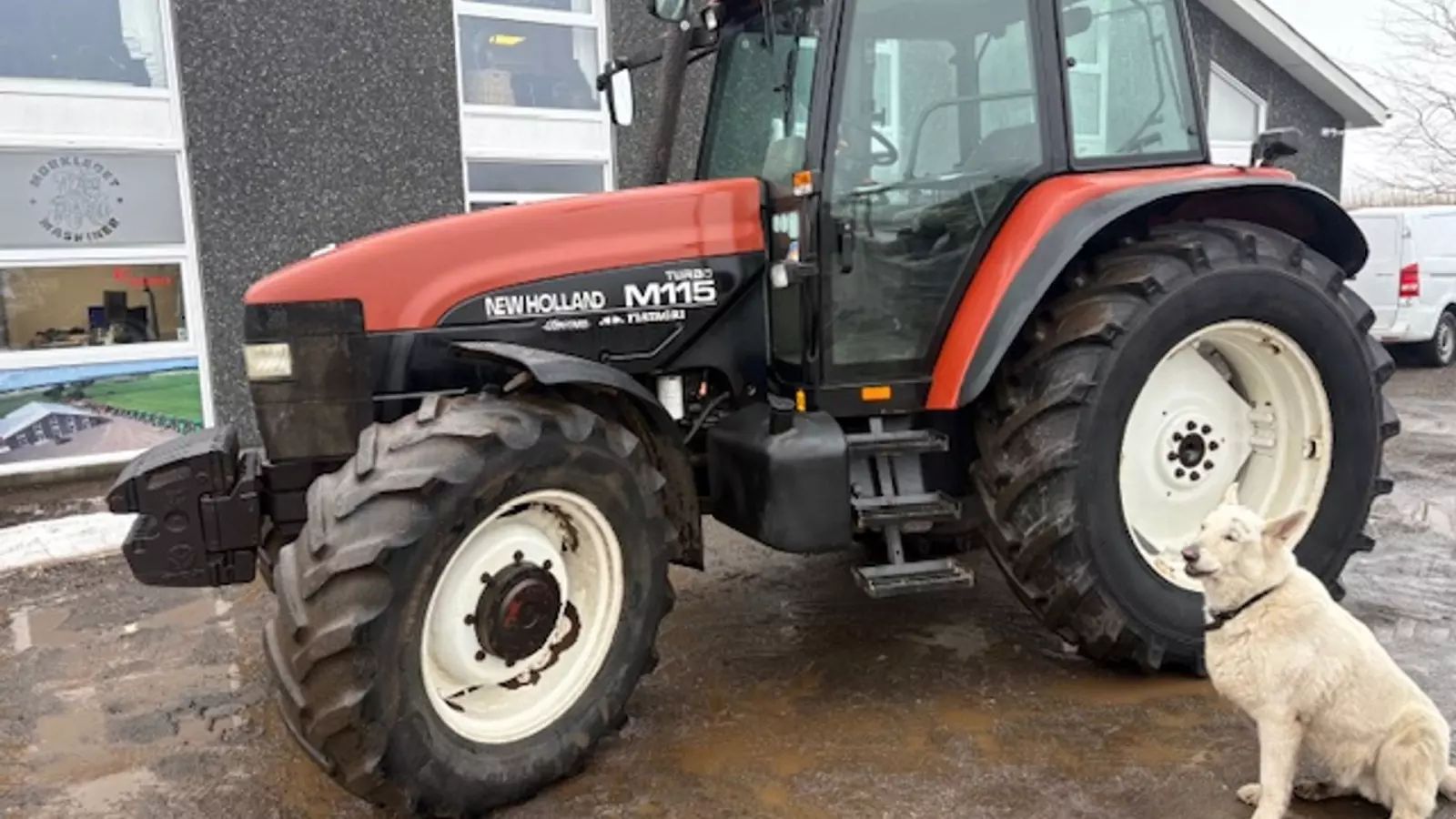New Holland M 115 Traktor 21 368 €