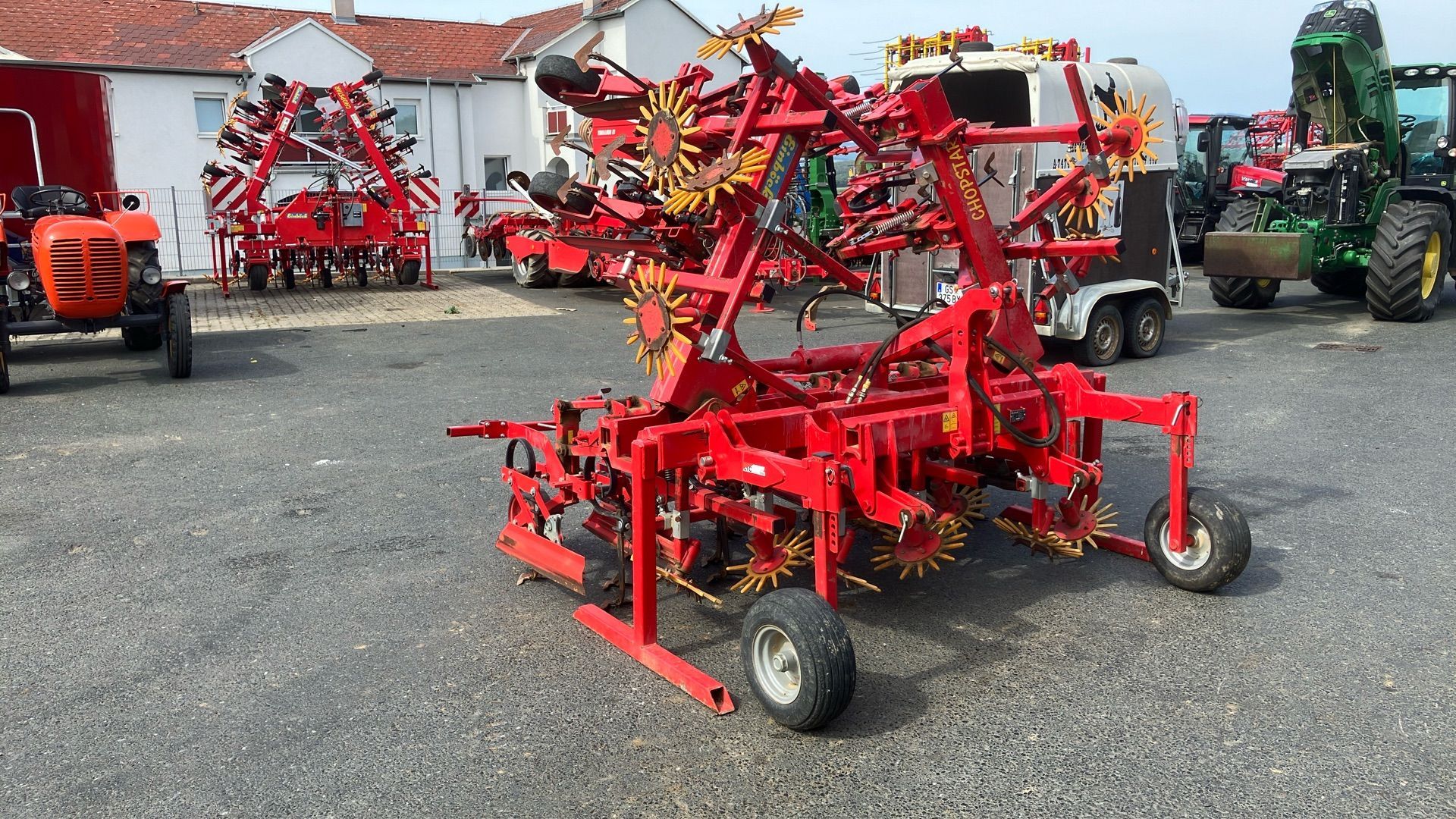 E-FARM: Einböck Chopstar ERS 8 Reihig - Mechanische Unkrautbehandlung - id Y2PHEWF - 14.533 € - Baujahr: 2011 - Österreich