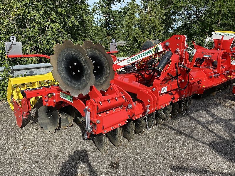 Pöttinger Terradisc 3001 Brona talerzowa i talerzówka kompaktowa