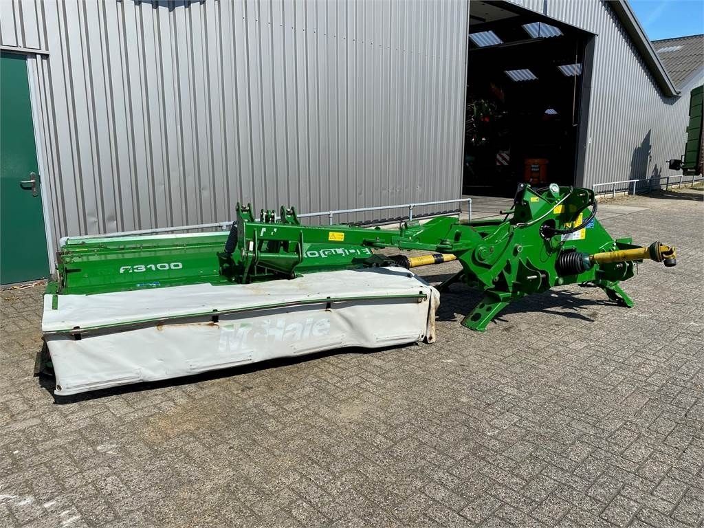 E-FARM: McHale R3100 - Faucheuse - id WXEVDKQ - 11 500 € - Année: 2020 - Pays-Bas